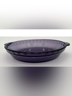 Vintage Amethyst Purple Pie Dish 9.5